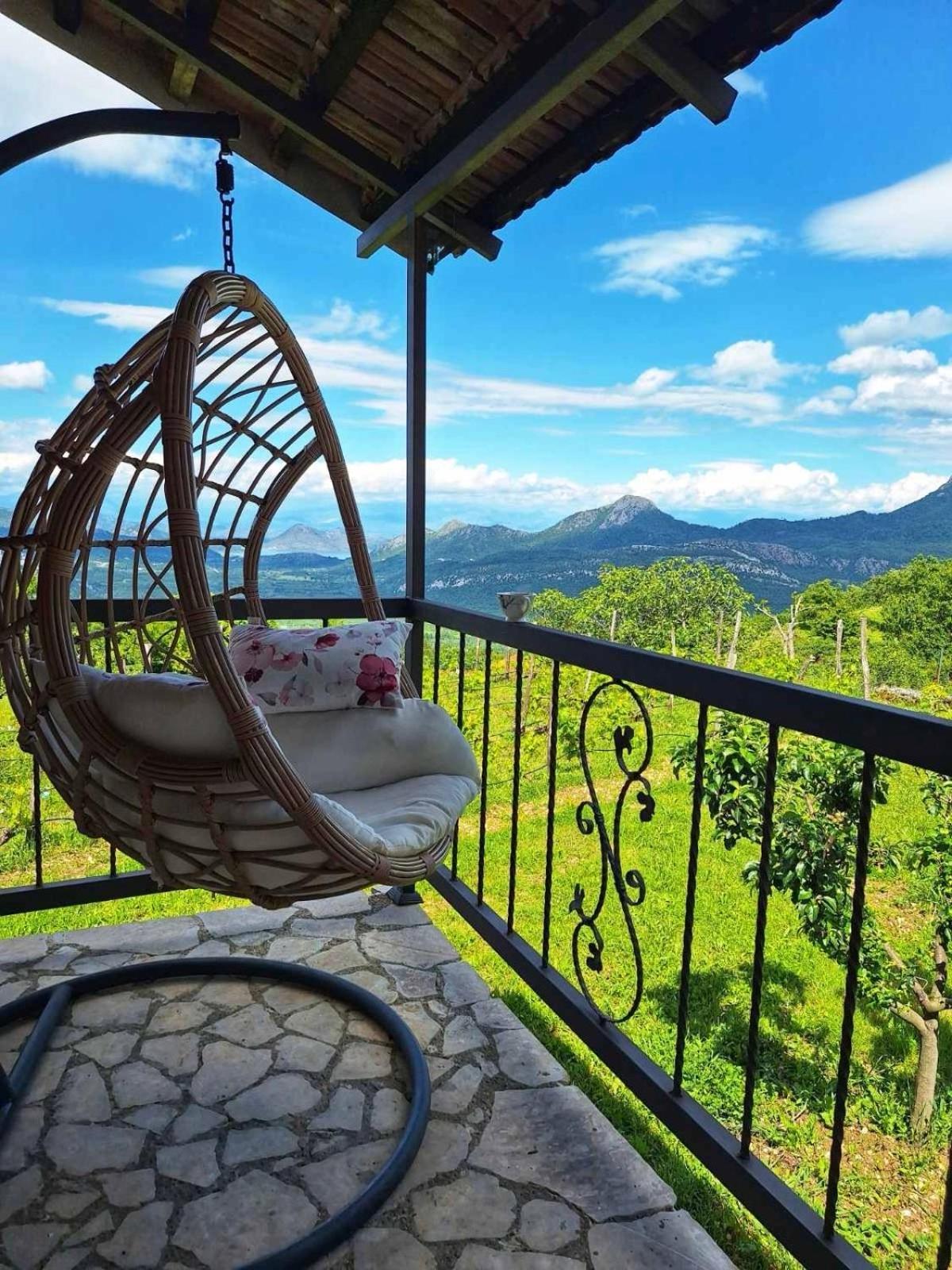 Banjo Rustic House Lake View เวียร์ปาซาร์ ภายนอก รูปภาพ